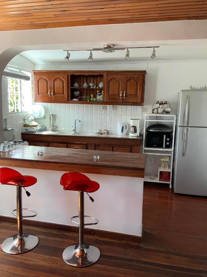 Villa Eden Wood Ivato  Екстериор снимка
